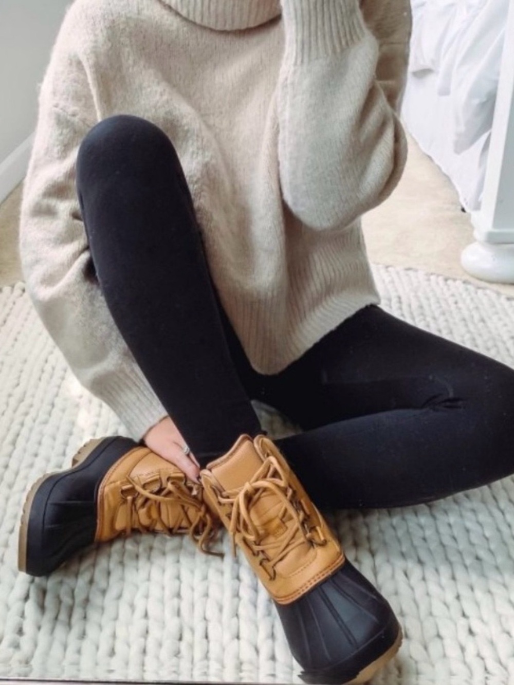 🦆UNIVERSAL THREAD Tiffy Duck Winter Boots - Tan - Size 7